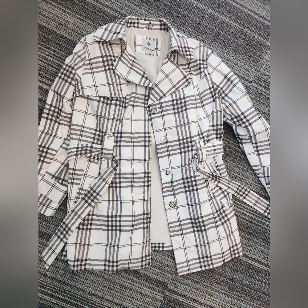 Black and White Plaid Rain Windbreaker Jacket Classic Light Weight Style